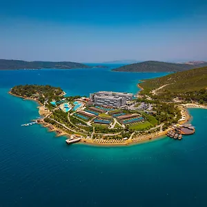 منتجع La Blanche Island Bodrum