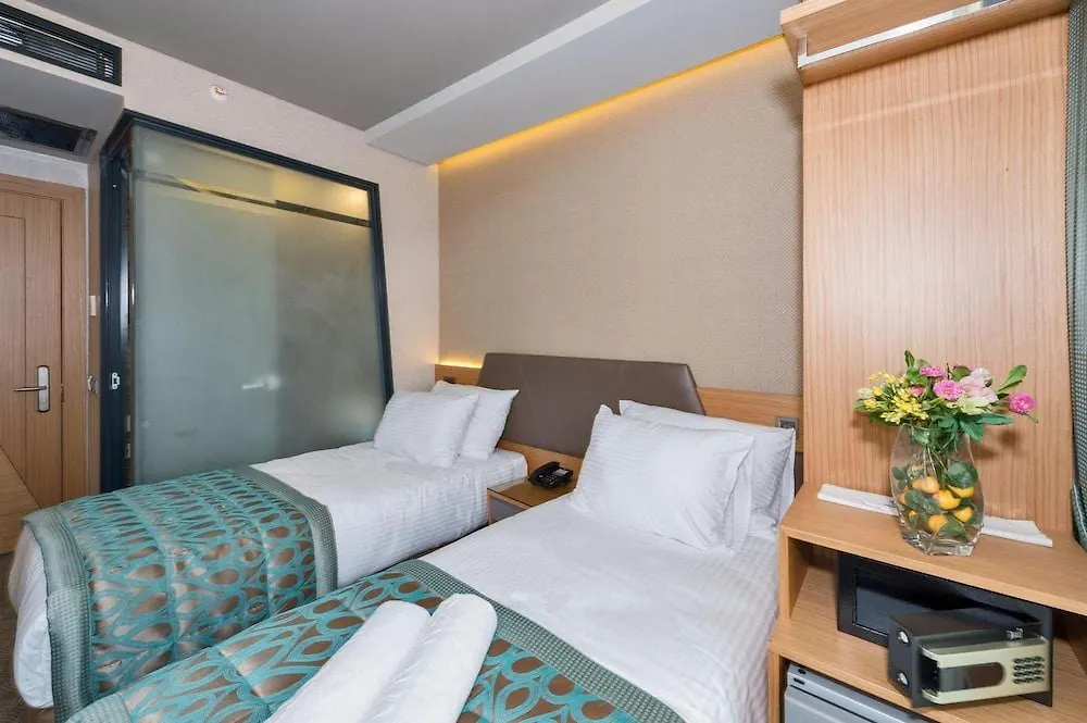 Hotel Genova Istanbul Old City 3*,
