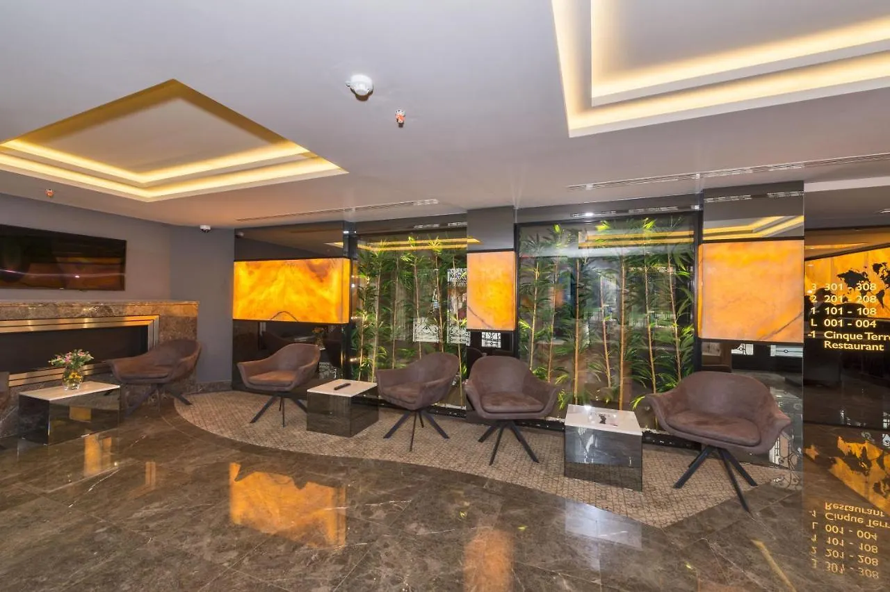 Hotel Genova Istanbul Old City 3*,